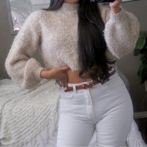 Glassons • Turtleneck Balloon Sleeve Cropped Sweater Pullover Top